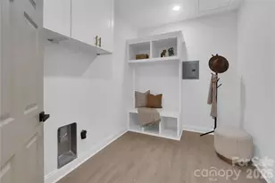 9438 Valley Rd, Charlotte, NC 28270 - Photo 17