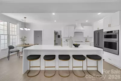 9438 Valley Road, Charlotte, NC 28270 - Photo 7