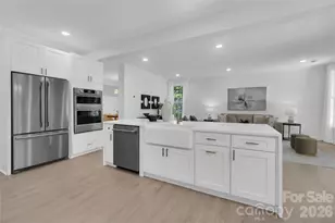 9438 Valley Rd, Charlotte, NC 28270 - Photo 9