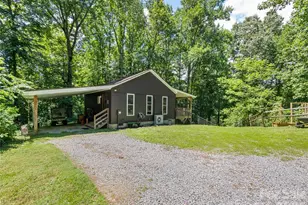 322 McKinzie Pl, Waynesville, NC 28785 - Photo 3