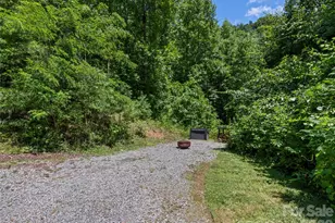 322 McKinzie Pl, Waynesville, NC 28785 - Photo 5