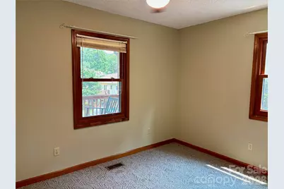 21 Ashwood Drive, Asheville, NC 28803 - Photo 17