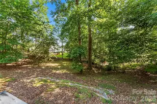 34 Lakeside Dr, Marion, NC 28752 - Photo 27