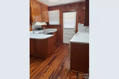 938 W Warren Street, Shelby, NC 28150 - Photo 5