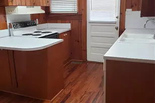 938 W Warren St, Shelby, NC 28150 - Photo 5