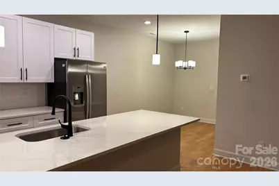 4817 Victoria Avenue, Charlotte, NC 28269 - Photo 5