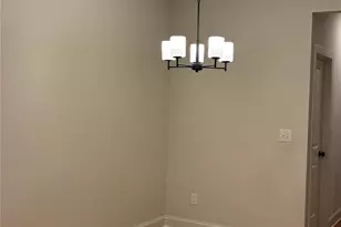 4817 Victoria Ave, Charlotte, NC 28269 - Photo 9