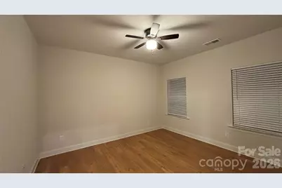 4817 Victoria Avenue, Charlotte, NC 28269 - Photo 15