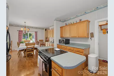 176 Chelsea Nix Lane, Hendersonville, NC 28792 - Photo 11