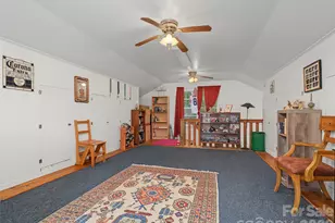 176 Chelsea Nix Ln, Hendersonville, NC 28792 - Photo 23