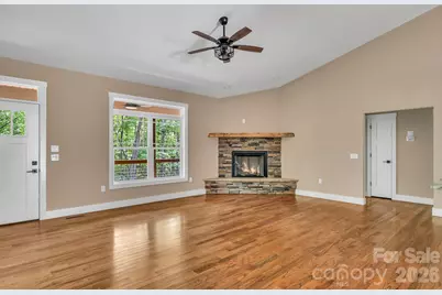 63 Abbey Lane, Hendersonville, NC 28739 - Photo 17
