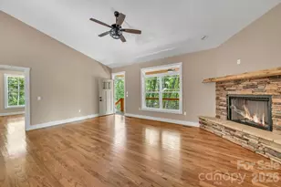 63 Abbey Ln, Hendersonville, NC 28739 - Photo 19