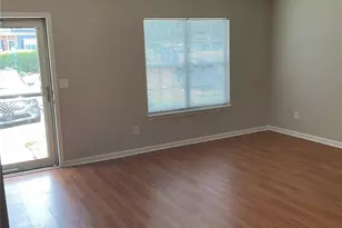 9112 Four Mile Crk Rd, Charlotte, NC 28277 - Photo 3