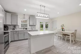 131 Midwood Ln, Belmont, NC 28012 - Photo 5