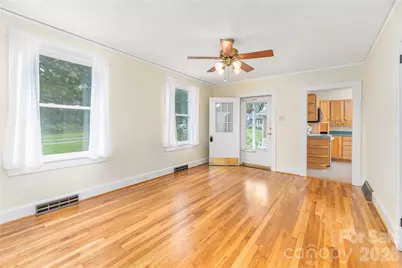 3 Enka Oak Street, Candler, NC 28715 - Photo 5