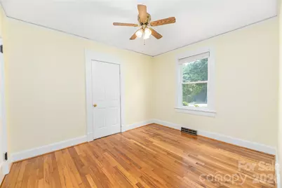 3 Enka Oak Street, Candler, NC 28715 - Photo 17
