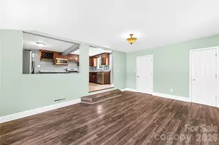 316 20th Ave NE, Hickory, NC 28601 - Photo 13