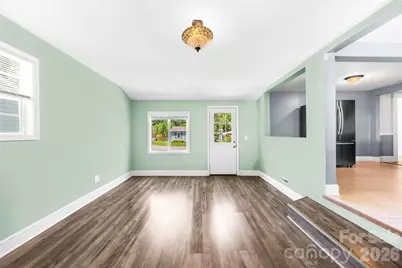 316 20th Avenue NE, Hickory, NC 28601 - Photo 11