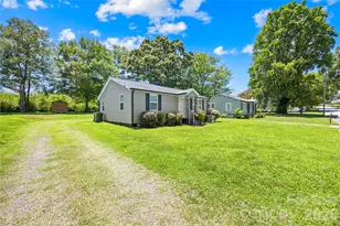 316 20th Ave NE, Hickory, NC 28601 - Photo 21