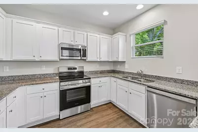231 W Grover Street, Shelby, NC 28150 - Photo 11