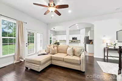 5601 Underwood Avenue, Charlotte, NC 28213 - Photo 9