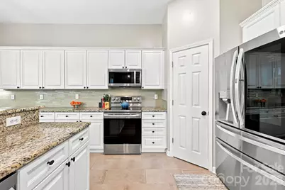 5601 Underwood Avenue, Charlotte, NC 28213 - Photo 13