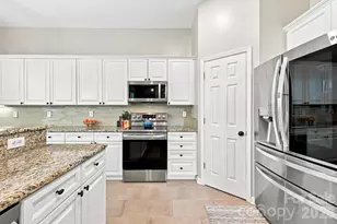 5601 Underwood Ave, Charlotte, NC 28213 - Photo 13