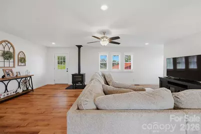 1127 Black Oak Ridge Road, Taylorsville, NC 28681 - Photo 7