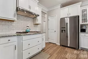 3302 Lock Erne Ave, Kannapolis, NC 28081 - Photo 11