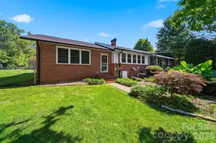 321 16th Ave NW, Hickory, NC 28601 - Photo 19