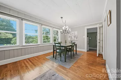321 16th Avenue NW, Hickory, NC 28601 - Photo 5