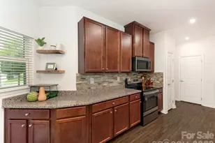 1311 Kristy Lynn Dr, Monroe, NC 28110 - Photo 7
