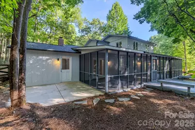 1107 Spring Fall Court, Charlotte, NC 28213 - Photo 5