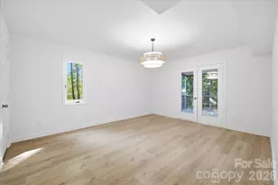 1107 Spring Fall Ct, Charlotte, NC 28213 - Photo 31