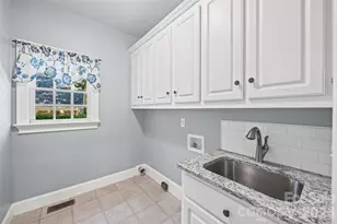 9331 Whispering Wind Dr, Charlotte, NC 28277 - Photo 23