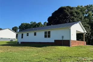 272 Shepps Boat Dock Rd, Lexington, NC 27292 - Photo 5
