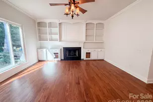 110 Lyman Oak Ct, Fort Mill, SC 29715 - Photo 3