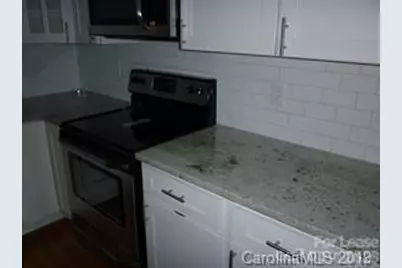 7109 Rockcliff Court, Charlotte, NC 28210 - Photo 7