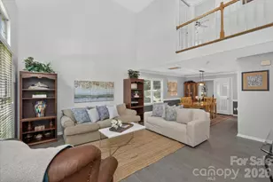 9801 Deer Spring Ln, Charlotte, NC 28210 - Photo 7
