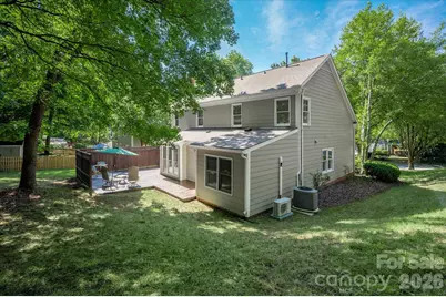 9801 Deer Spring Lane, Charlotte, NC 28210 - Photo 37