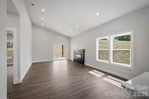 909 Overlook Dr SW, Lenoir, NC 28645 - Photo 11