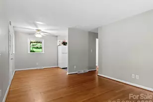 230 School Rd E, Asheville, NC 28803 - Photo 5