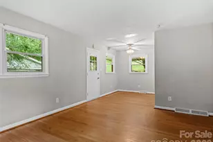 230 School Rd E, Asheville, NC 28803 - Photo 3