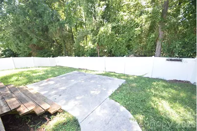 6629 Pattonsburg Drive, Charlotte, NC 28213 - Photo 9
