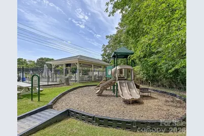 4809 Walden Court, Charlotte, NC 28210 - Photo 7
