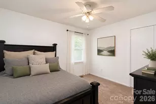 755 Edgerton Dr, Charlotte, NC 28213 - Photo 5