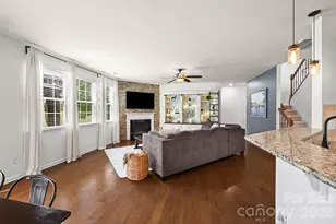 13403 Highflyer Woods Ln, Charlotte, NC 28278 - Photo 15
