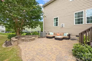 13403 Highflyer Woods Ln, Charlotte, NC 28278 - Photo 43