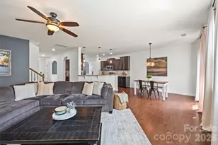 13403 Highflyer Woods Ln, Charlotte, NC 28278 - Photo 17