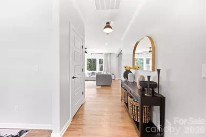 5005 Painswick Place, Charlotte, NC 28215 - Photo 5
